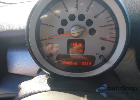 2010 Mini Cooper S Clubman z USA, uszkodzony, nr VIN WMWMM3C54ATP94609